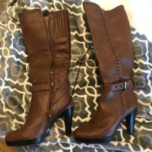 Knee high FAUX leather brown boots for fall
